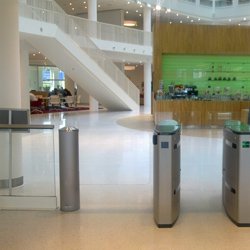 Instituições Públicas